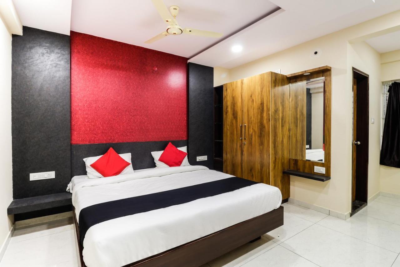 Capital O N R Residency Hotel Yelahanka Luaran gambar
