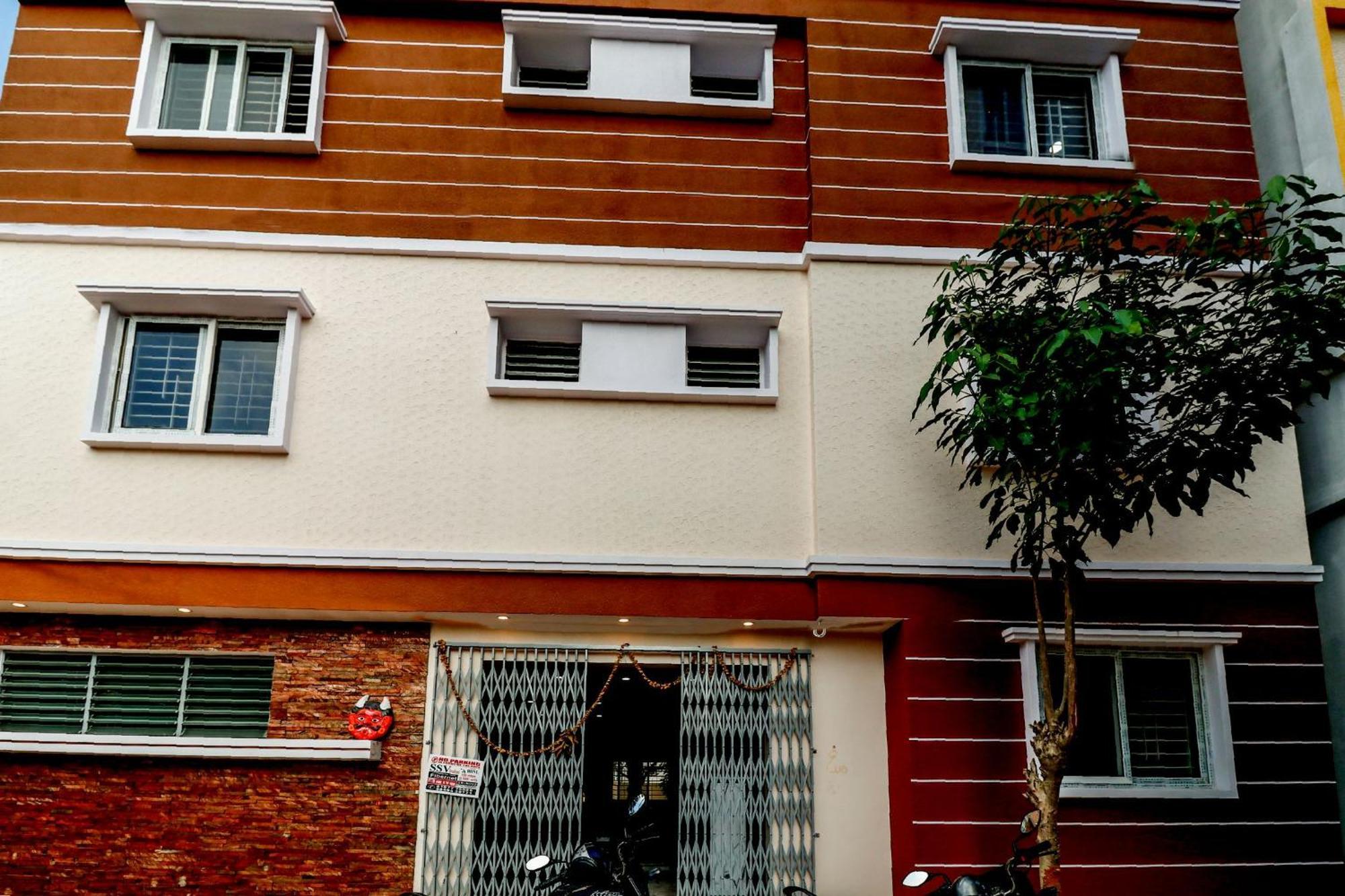 Capital O N R Residency Hotel Yelahanka Luaran gambar