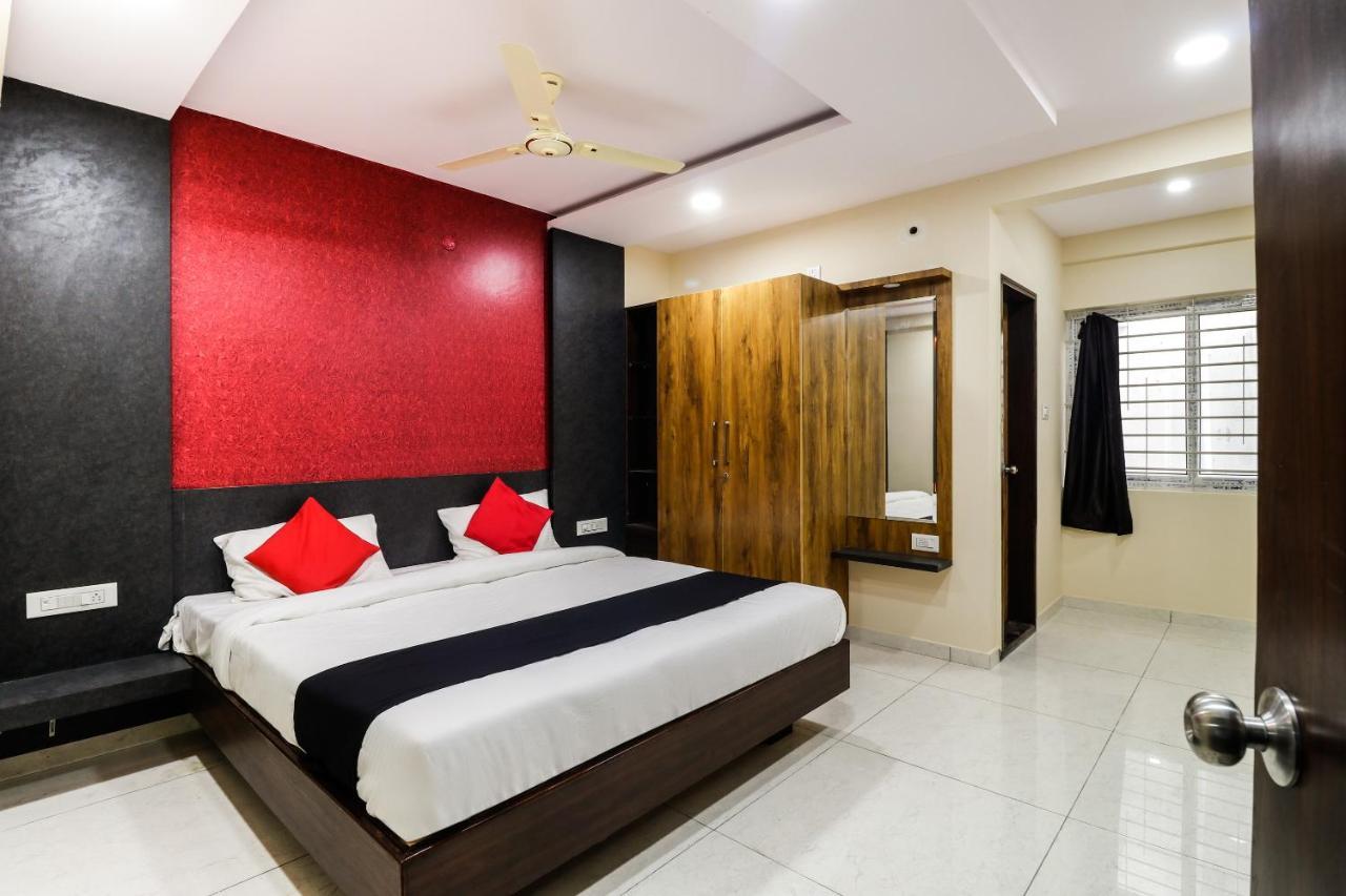 Capital O N R Residency Hotel Yelahanka Luaran gambar